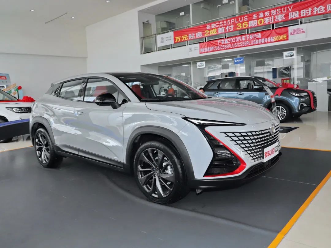 预售11.59万元起，国产帅气SUV上市在即，新车细节抢先看