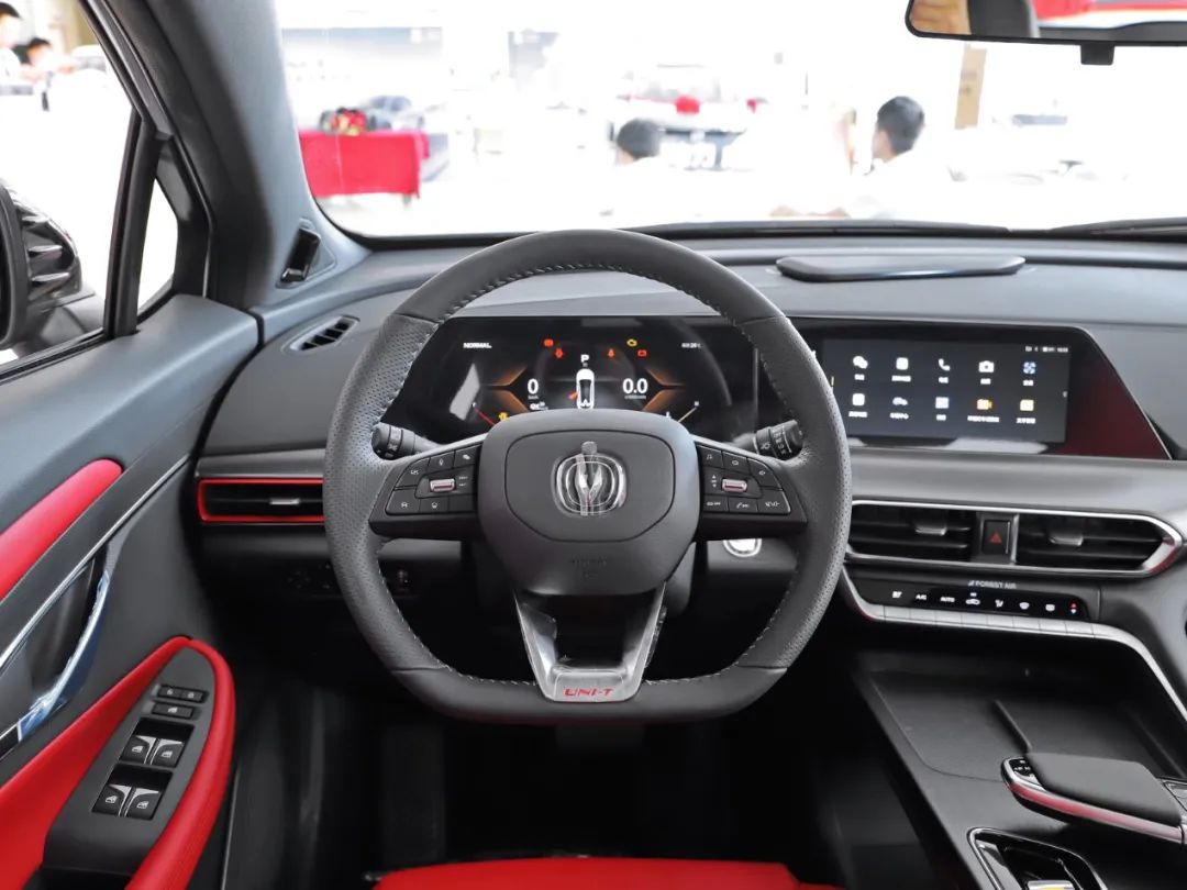 预售11.59万元起，国产帅气SUV上市在即，新车细节抢先看