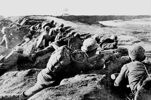 振华县城围困战