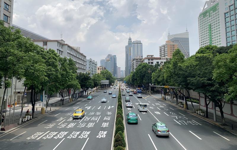 防地陷隐患近半年来广州多条马路招标探地下