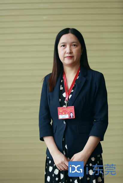 市人大代表,市经协办主任陈慧贞:完全有信心助力贫困地区打赢脱贫攻坚