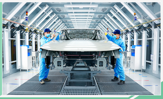 小鹏肇庆工厂初露面 旗舰车型就此开始量产-新浪汽车