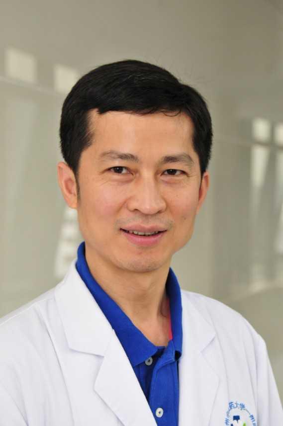 图/受访者提供陈镇秋广州中医药大学第一附属医院三骨科医学博士,主任