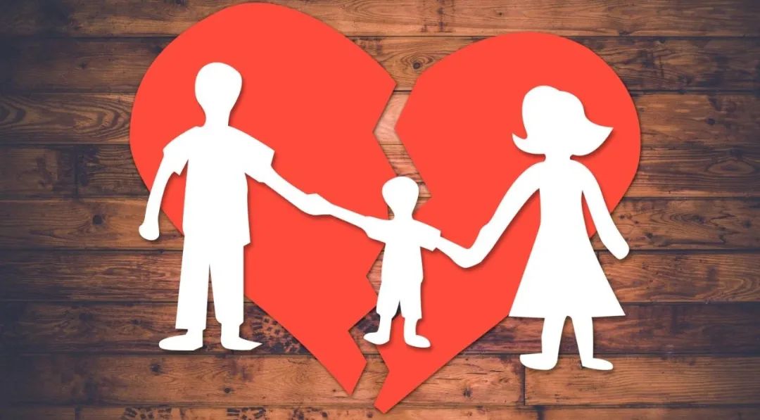 离婚7个月,李小璐贾乃亮和谐同框:最体面的离婚,是分开后还是好父母!