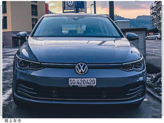 大众全新高尔夫实车街拍！增搭1.5T轻混，动力提升，内饰更豪华