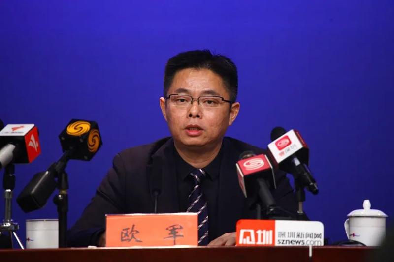 贾兴东表示,从目前掌握的情况看,工业经济企稳复苏,稳中向好的势头有