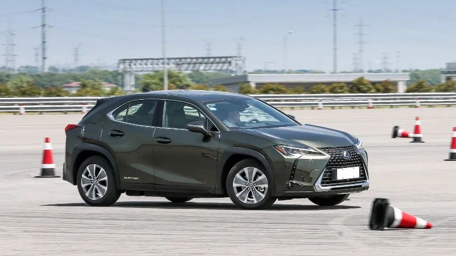 被誉为“最难开坏”的品牌，一口气出了3台SUV，开起来怎么样？