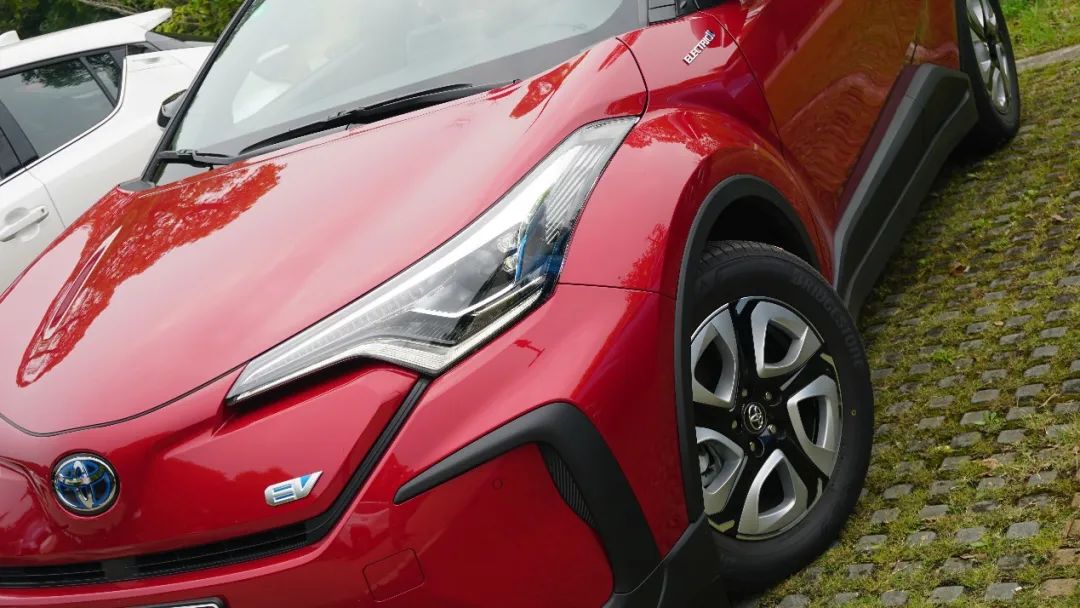 被誉为“最难开坏”的品牌，一口气出了3台SUV，开起来怎么样？