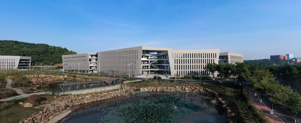 广州网易总部 / 东意建筑