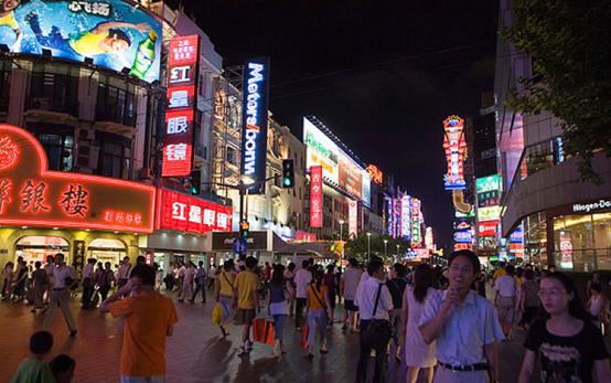 享教育,医疗,娱乐,行政等一站式生活配套毗邻人民公园,人民政府庵埠