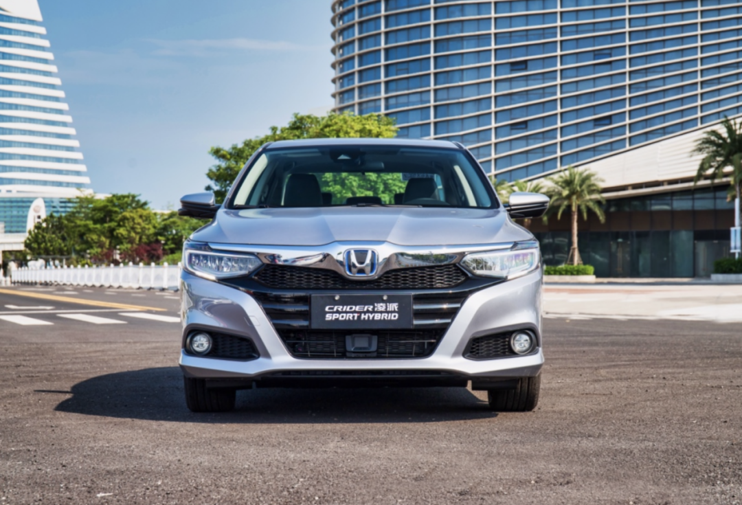 全面对比！凌派锐·混动PK卡罗拉/雷凌双擎谁更值得剁手？