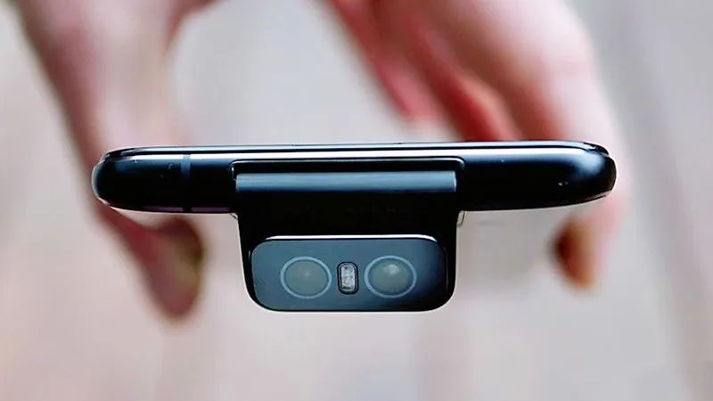 前置摄像头有哪些隐藏设计?屏下摄像头或成全面屏手机最终归宿?