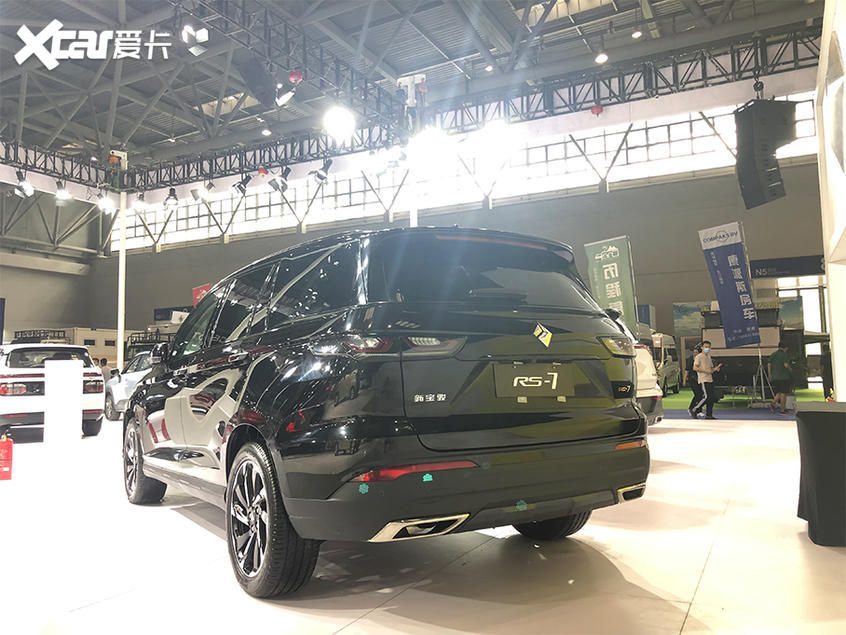 新宝骏RS-7重庆车展首发 提供6座/7座