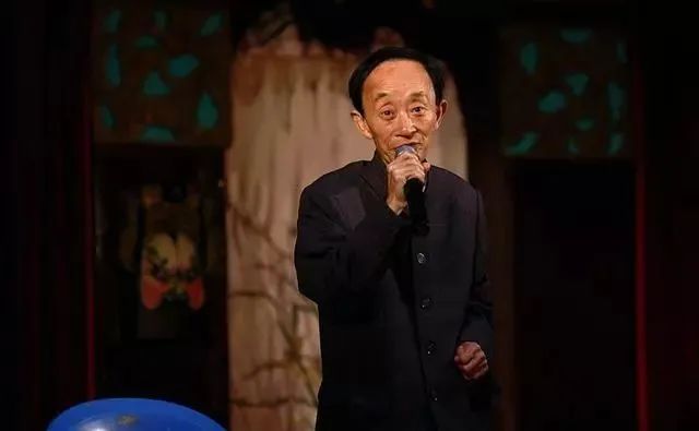 长在笑点上的成渝双城扒一扒那些年我们追过的巴蜀笑星
