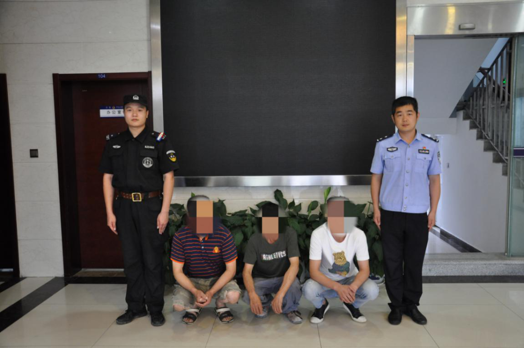 夜里,南京两大犯罪团伙"火并"