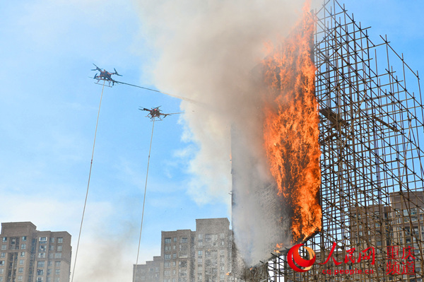 重庆开展5g网联无人机高层消防综合救援演练