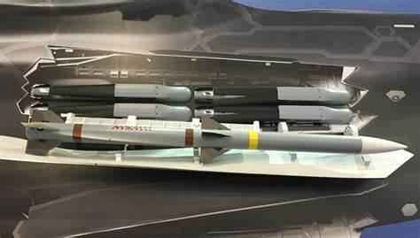 f35最新型炸弹已停产一年,还没列装制导系统就已过时,遭到问责