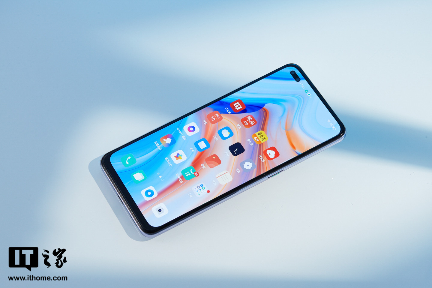 【it之家开箱】oppo reno4 香芋紫配色图赏