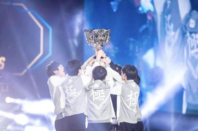 ig队内不和纪录片却上演上野握手宁王回头一笑梦回s8