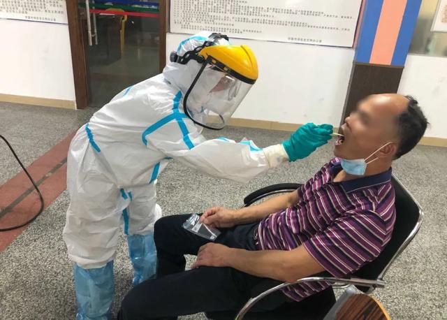 广东:1种人群,3个地方必须戴口罩|发热门诊|疫情|新冠肺炎_新浪新闻