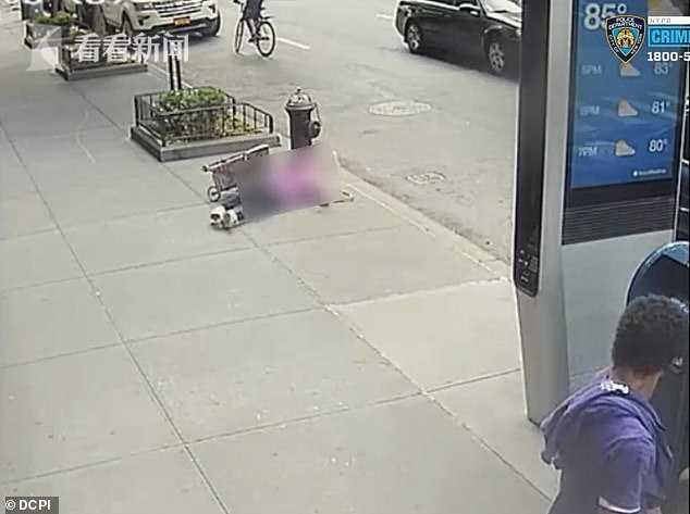 92岁老太无缘由被当街推倒 案犯是一名曾被逮捕过103次的黑人男子休闲区蓝鸢梦想 - Www.slyday.coM