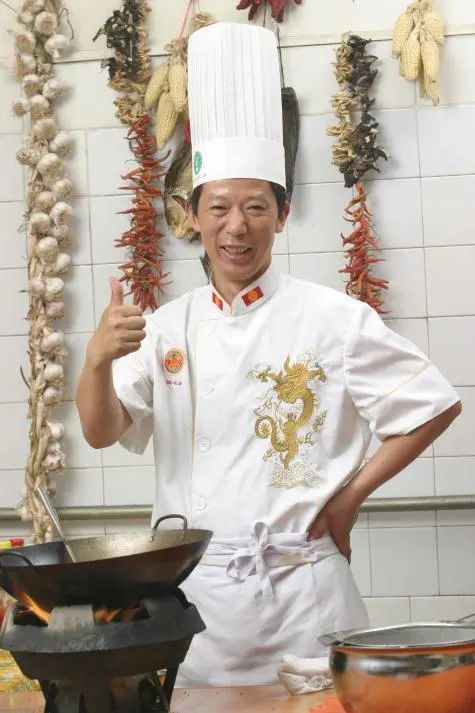 记住乡愁 振兴乡村|当代四大名厨陈绪荣带你品尝家乡鸡