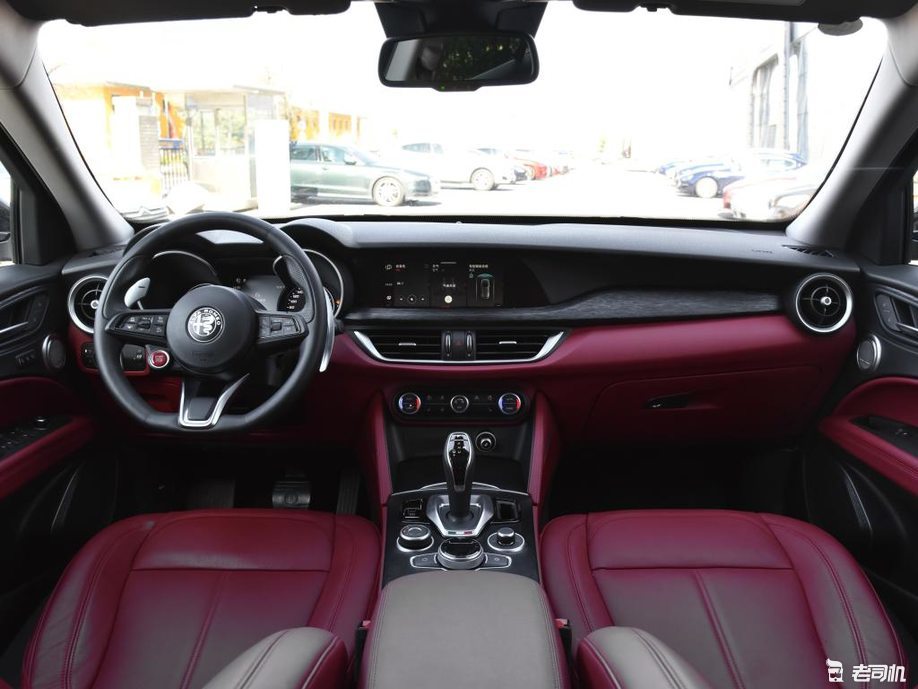 39.98万起售 Giulia/Stelvio VIRTù限量车型上市