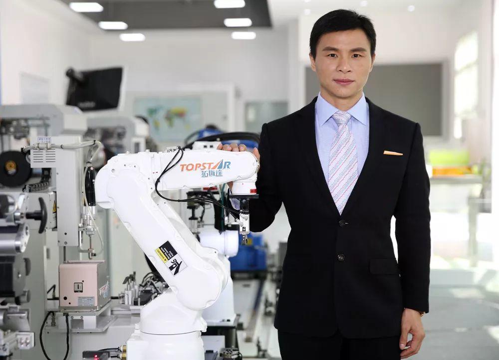 使命超越赚钱,一直如履薄冰|拓斯达|机器人_新浪新闻