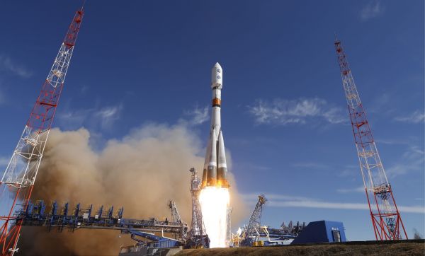 资料图片:俄罗斯"联盟"号运载火箭发射瞬间.(俄国防部官网)