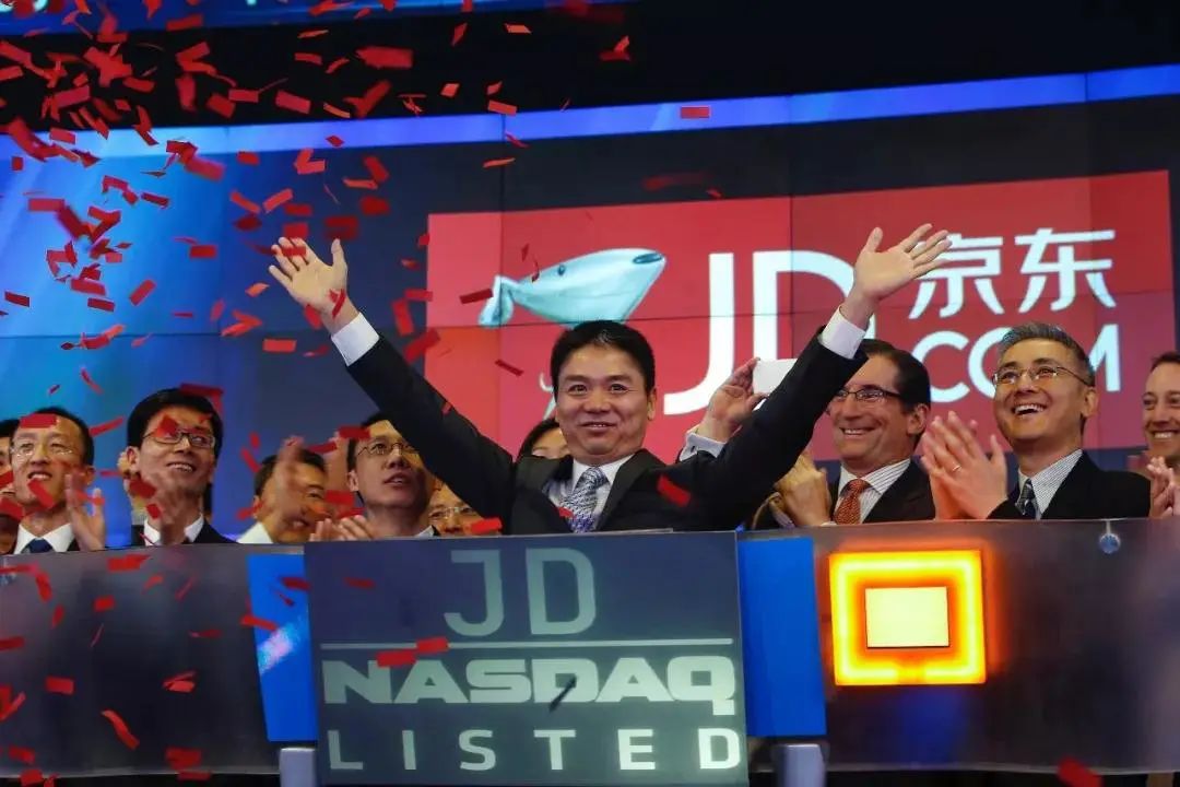 在京东上市之初,京东便成了中国民营企业在纳斯达克最大的ipo!