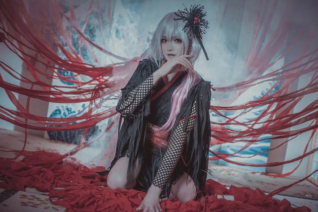 egoist甲铁城楪祈cosplay