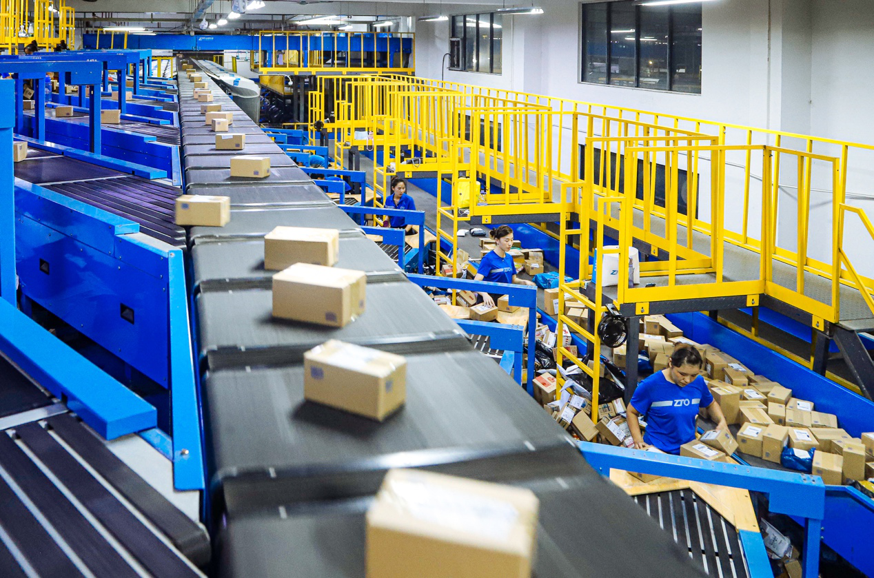 中通快递广州转运中心618单日包裹处理量超1000万件