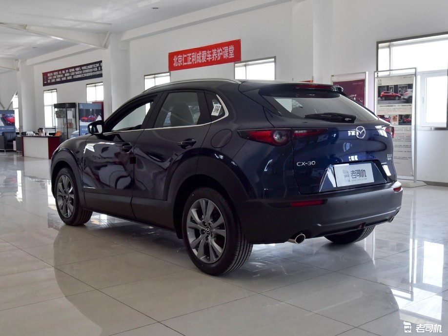 有亮点也有槽点 小哥带你看马自达cx-30
