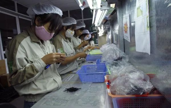  ▲资料图片：越南首都河内一家电子商品组装工厂。