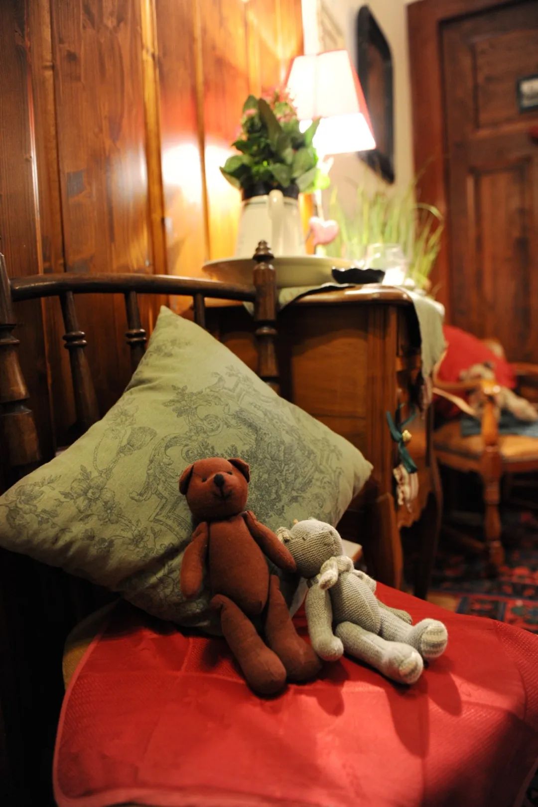 带八旬老人瑞士游（1）日内瓦湖边的精致小旅馆