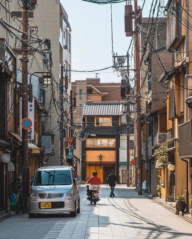 这个小姐姐镜头下的日本街头,让人只想漫步其中