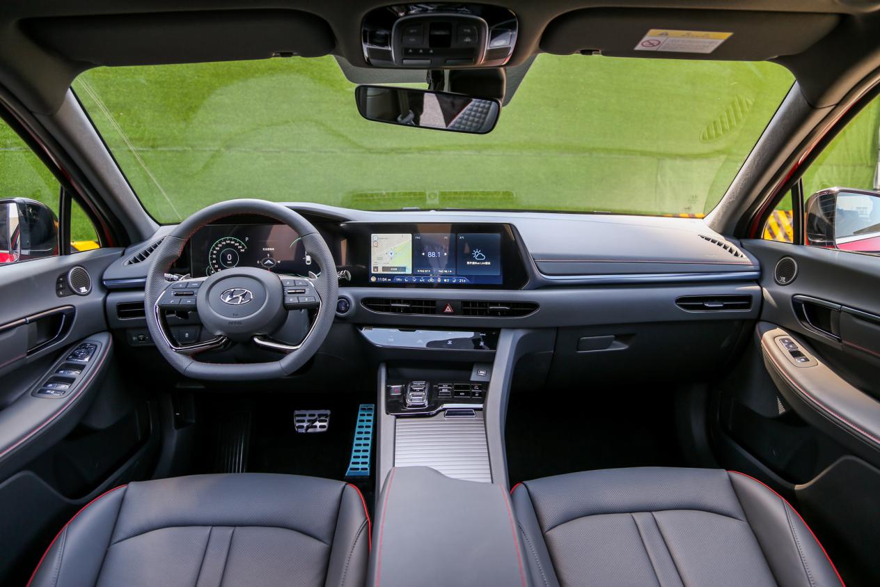 北京现代第十代索纳塔启动预售,官方预售价16.48-20.58万元