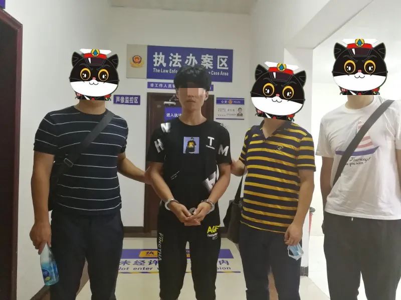 "自首是不会自首的,直到你们抓到我!"民警:好的,这就去抓你