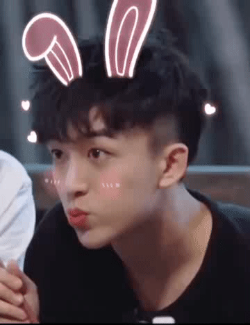 黄子弘凡:"蜻蜓少年"的白日梦想