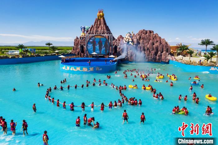 主题的大型亲水娱乐体验综合体——"西海龙宫水世界"6月18日开门迎客