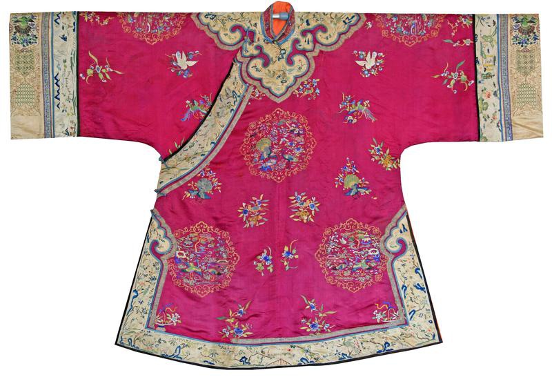 【收藏】氅衣收藏:窥探古代奢华礼服的“高级定制”|屈汀南|广绣_新浪新闻