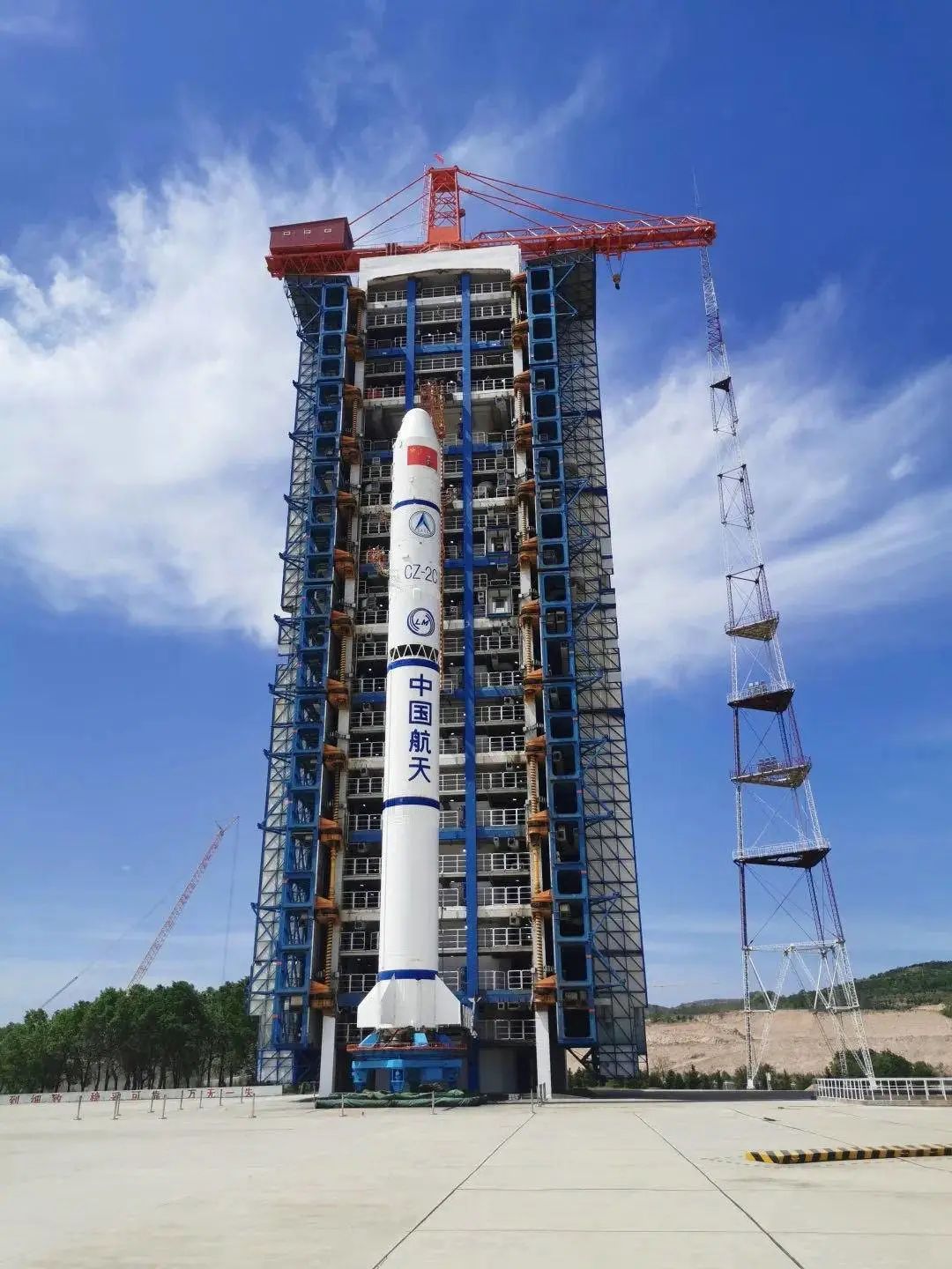 这个霸气十足的名字是由"中国运载火箭技术研究院"和万源地区结合而成