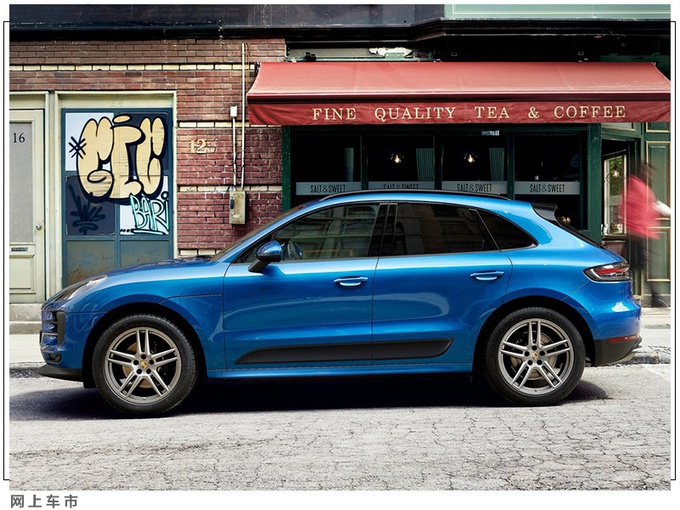 保时捷全新小卡宴曝光外观足够运动大灯组造型还喜欢吗