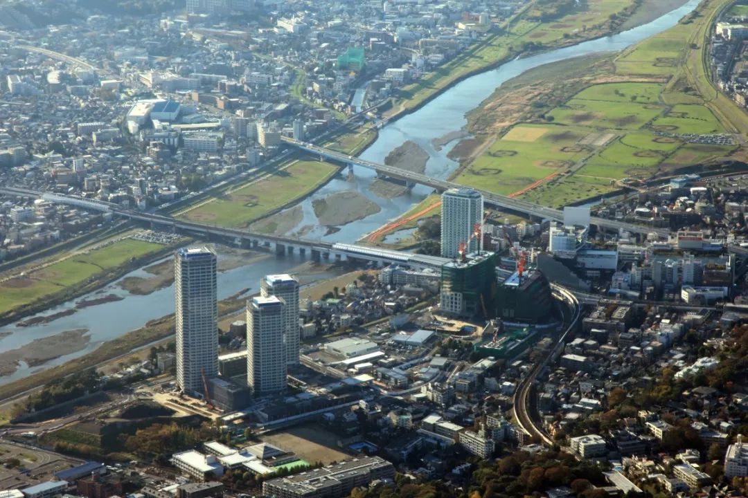 日本tod模式研究:东京二子玉川站凤凰网房产 2020-06-24 09:43:20