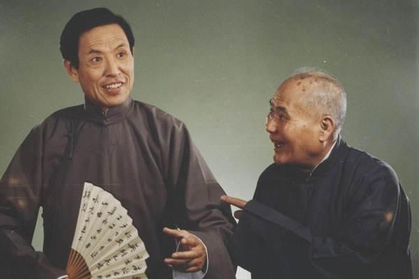 侯耀文力排众议收郭德纲为徒对于郭德纲来说这意味着什么