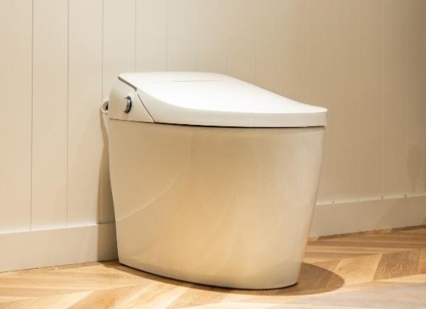 恒洁q8i智能坐便器质启一品守护体验智能时代的便捷舒适