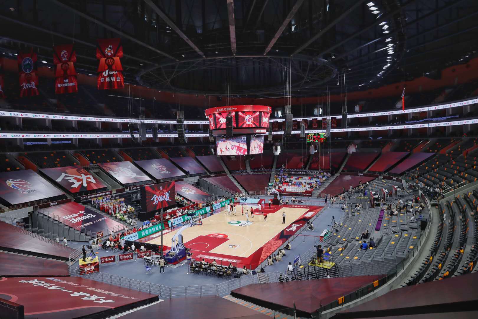 疫情冲击下的cba:有人在朋友圈带货,有人黯然离场