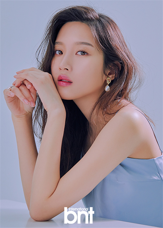 演员文佳英确定出演《女神降临》女主一角