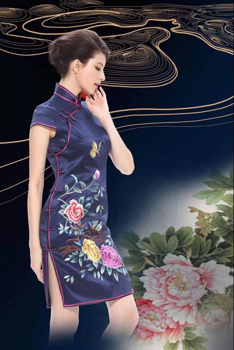 济南首届苏杭丝绸旗袍大型特卖会明日盛大开启,真丝披肩免费送!