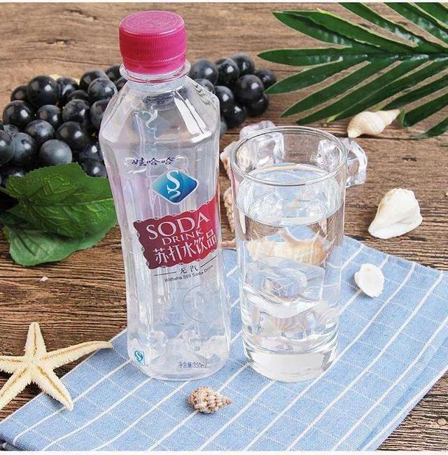 不需要预售,红包,给定金.年中大促就是直接特价,简简单单没套路